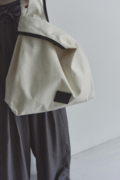 RT；ESKA / EDIT Tote / ivory