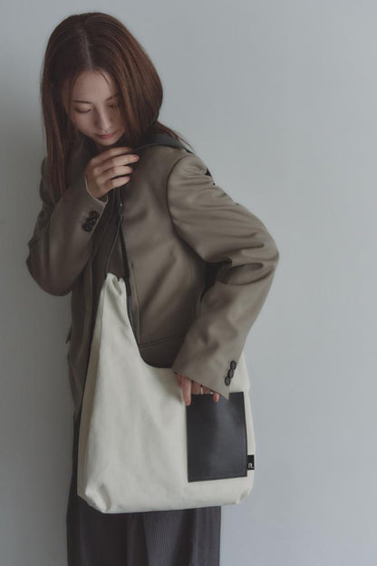 RT；ESKA / EDIT Tote / ivory