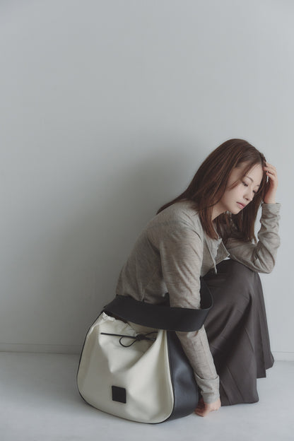 RT；ESKA / Shape Tote - Circle / ivory