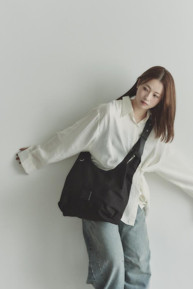 RT；ESKA / EDIT Tote / Black