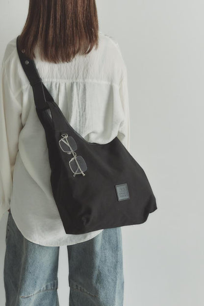 RT；ESKA / EDIT Tote / Black