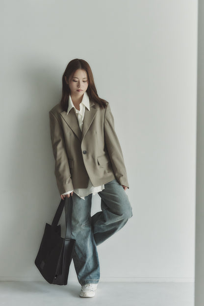 RT；ESKA / Shape Tote - Square / Black