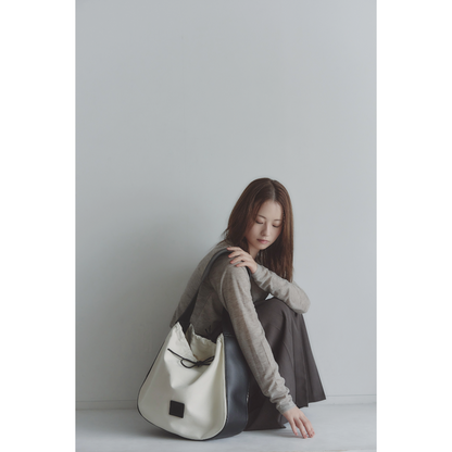 RT；ESKA / Shape Tote - Circle / ivory