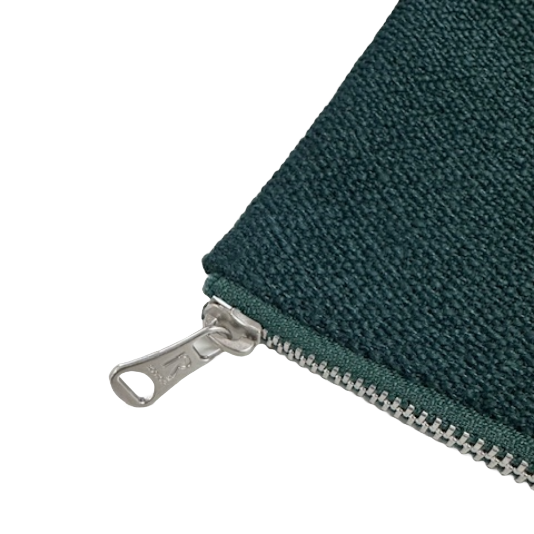 Textile by kvadrat / Pouch - L / 913804