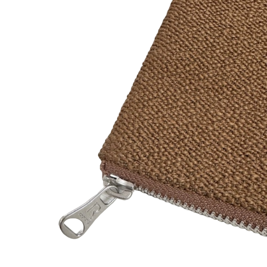 Textile by kvadrat / Pouch - L / 913802