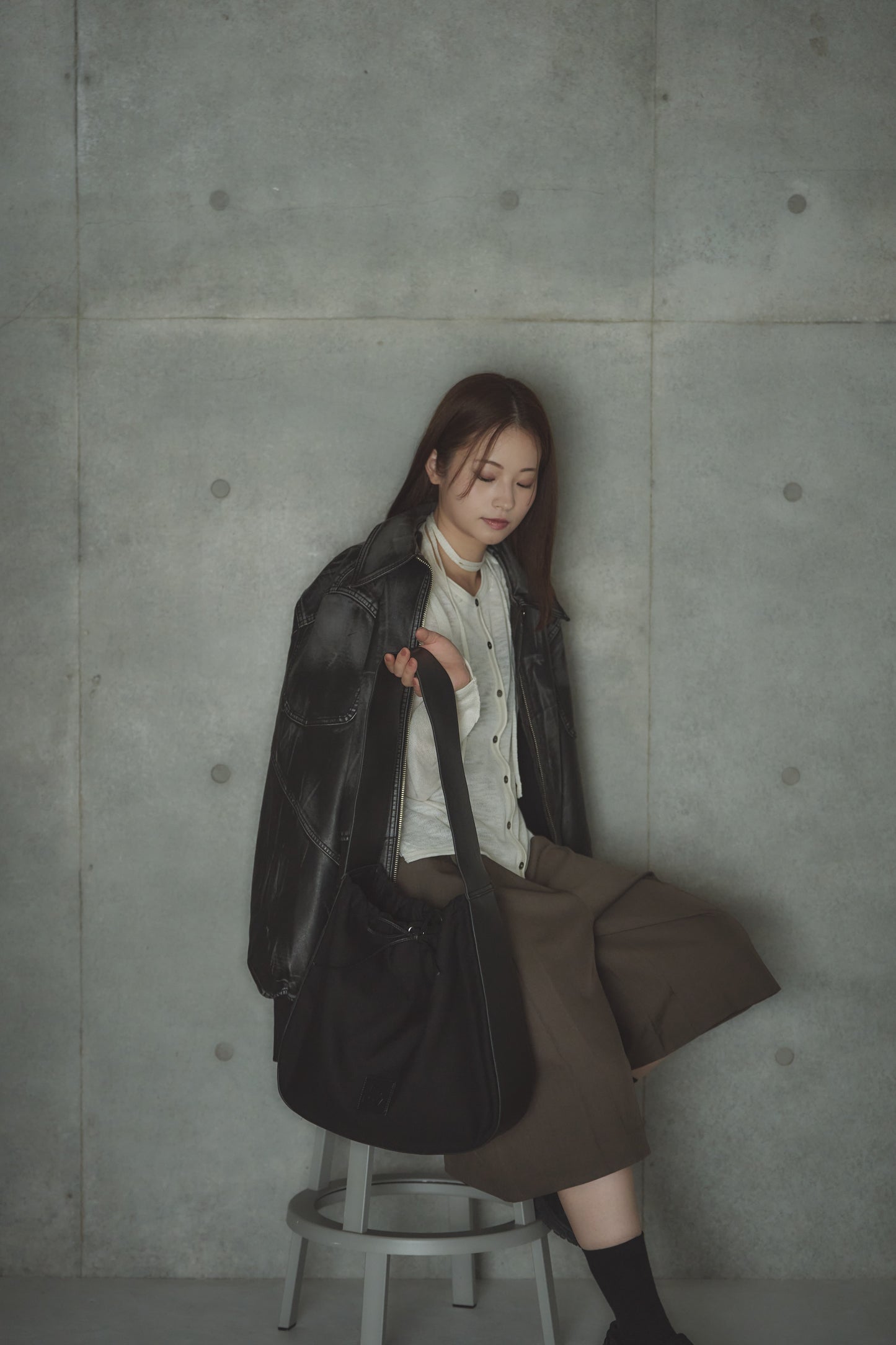 RT；ESKA / Shape Tote - Circle / Black