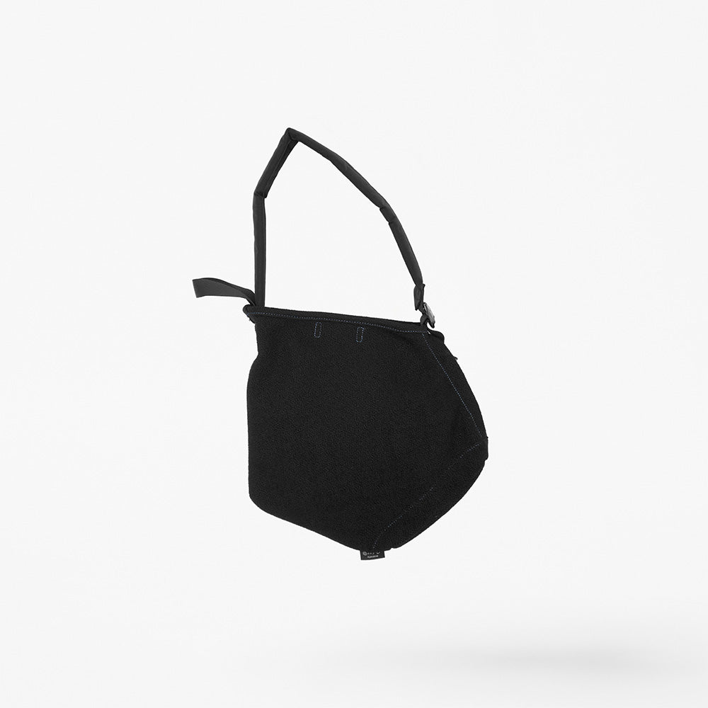 Textile by kvadrat × nendo / ruck-tote small Black / 855003
