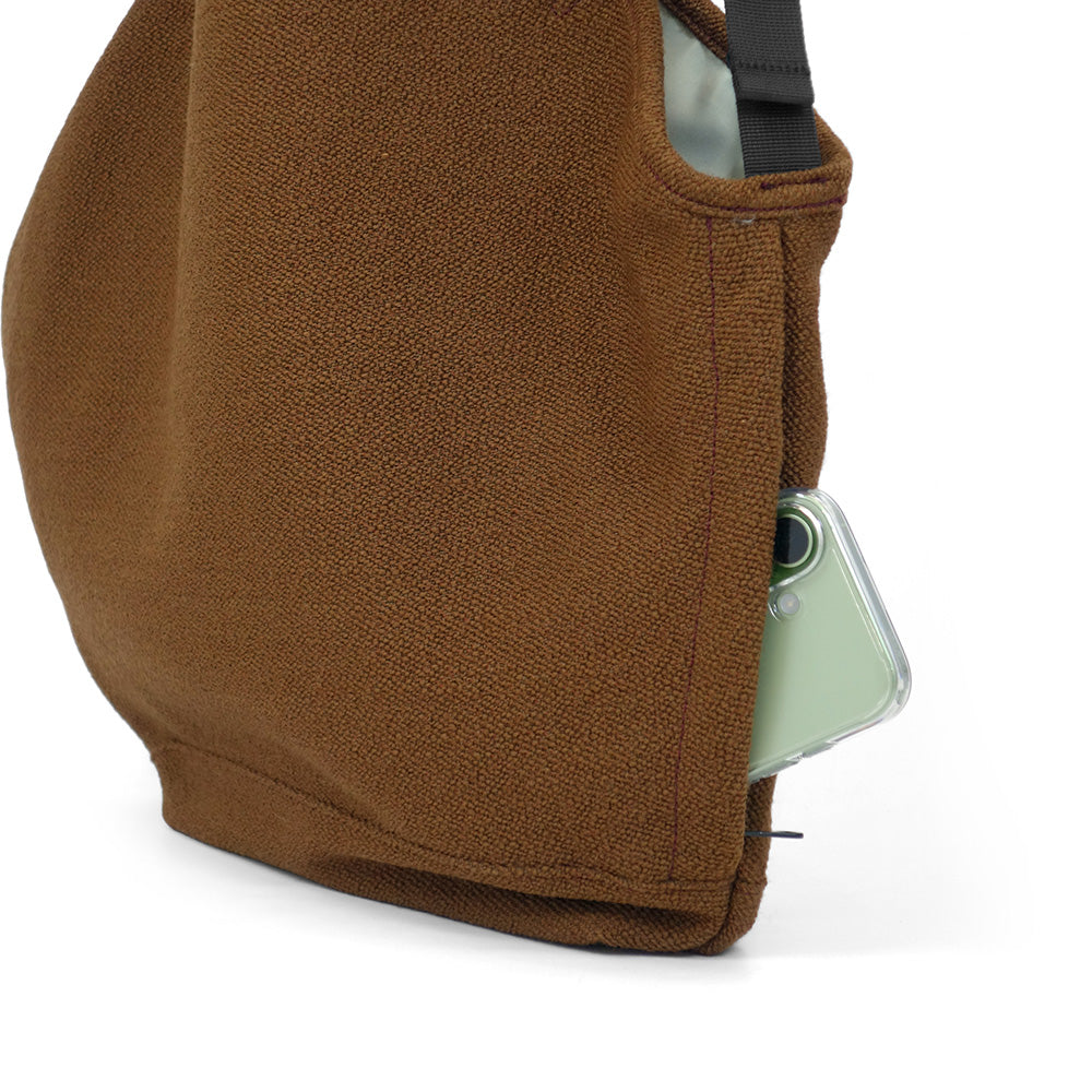 Textile by kvadrat × nendo / ruck-tote Brown / 855102