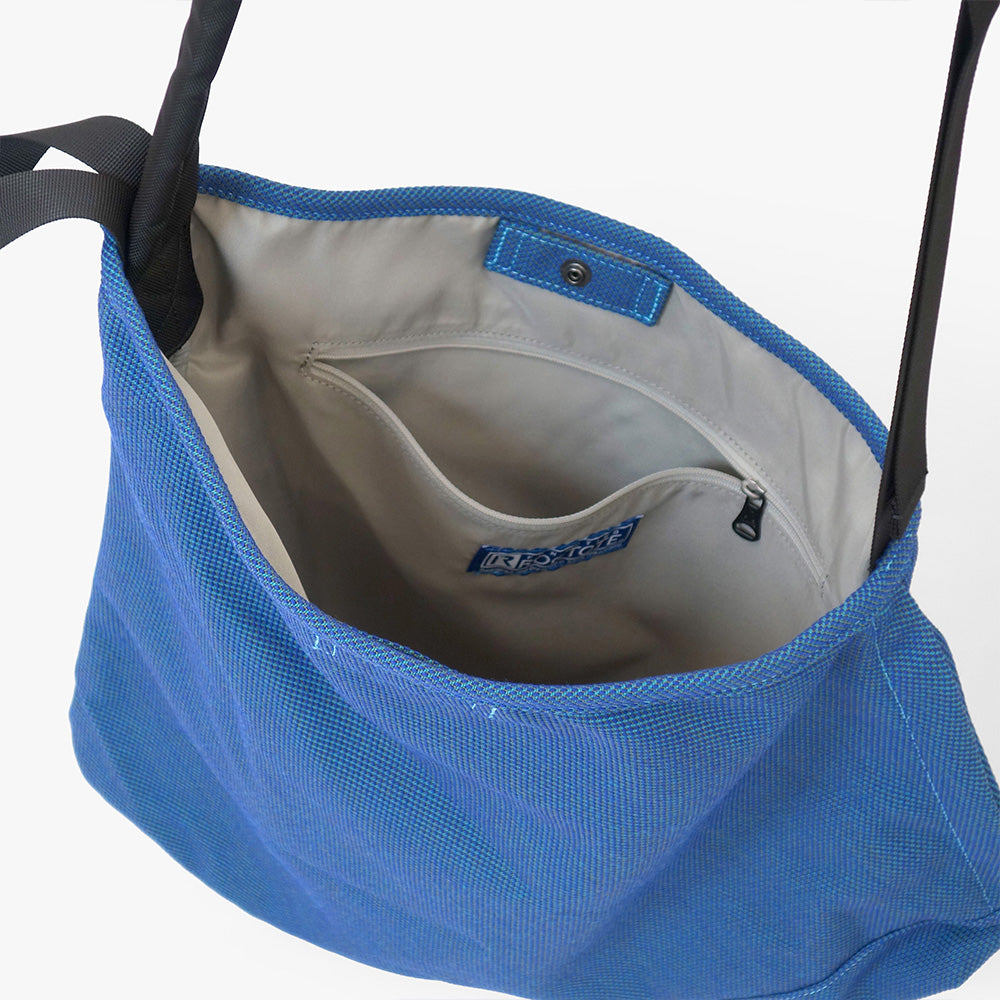 Textile by kvadrat × nendo / ruck-tote Large Blue / 855106