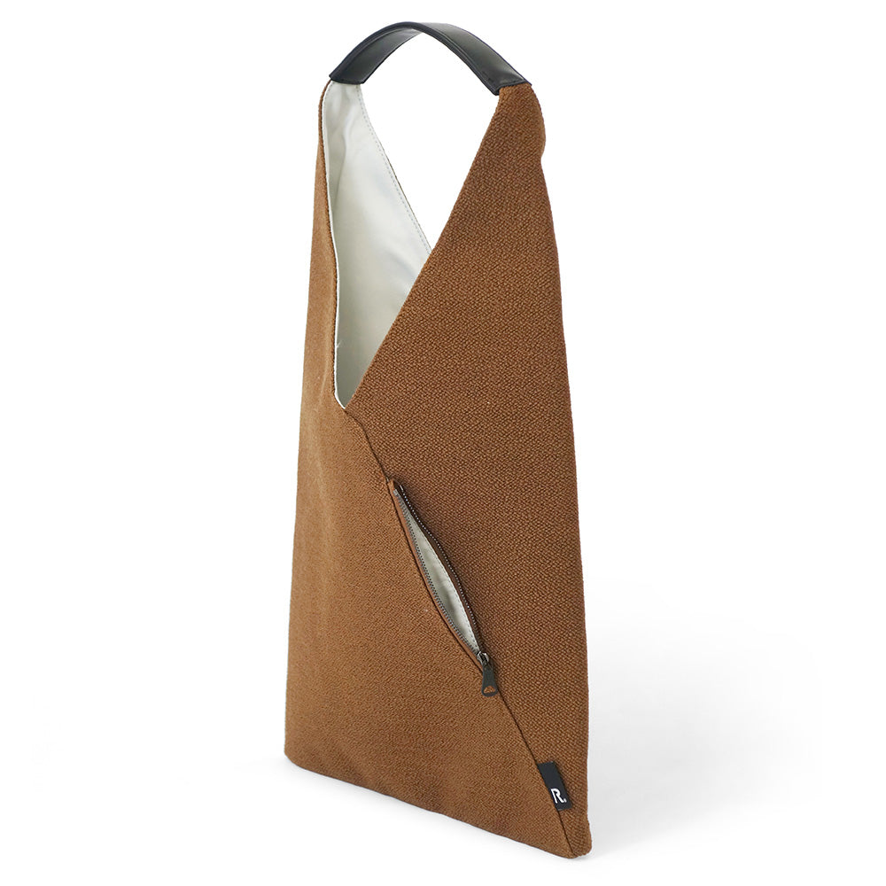 Textile by kvadrat / Round Brown / 855402