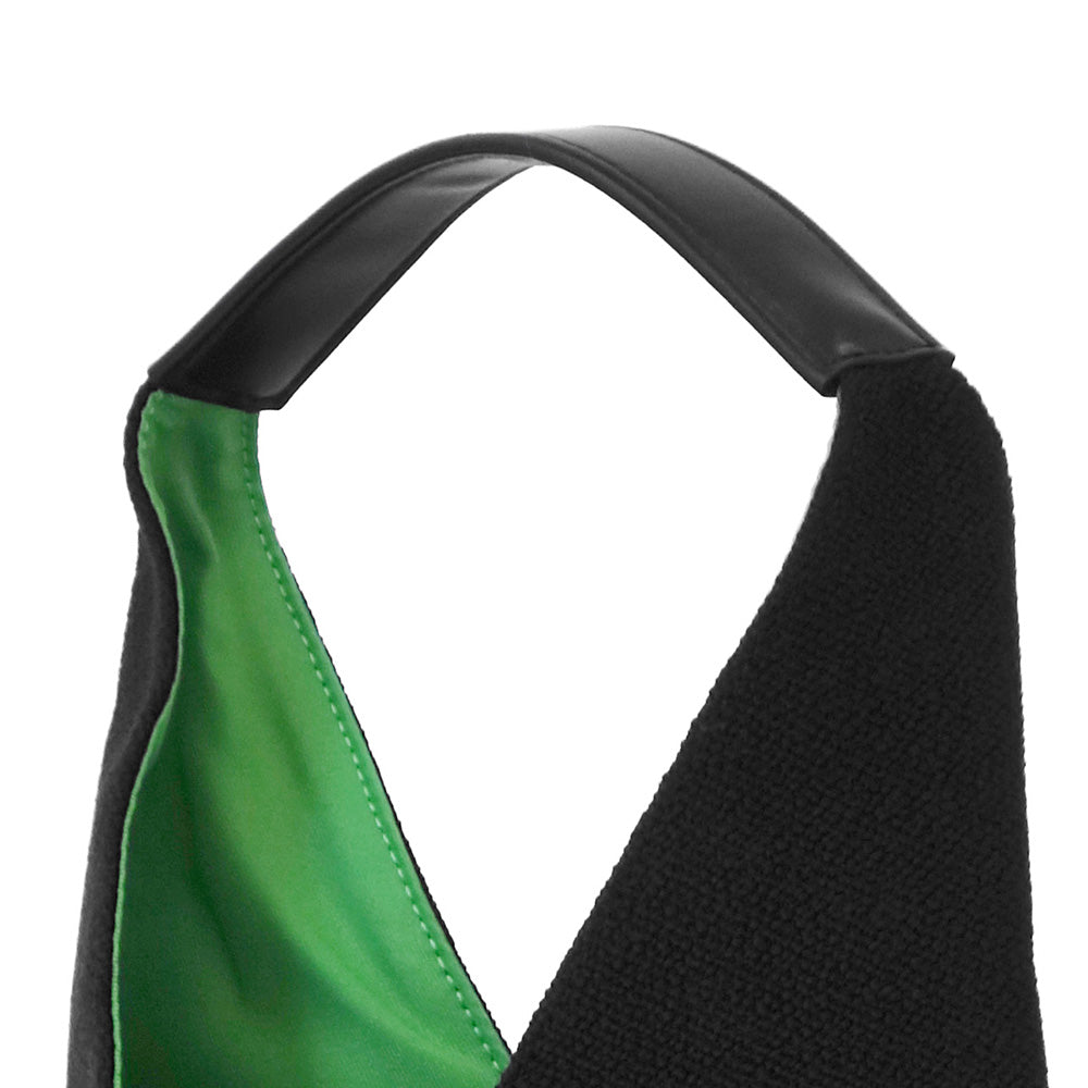 Textile by kvadrat / Round Black / 855403