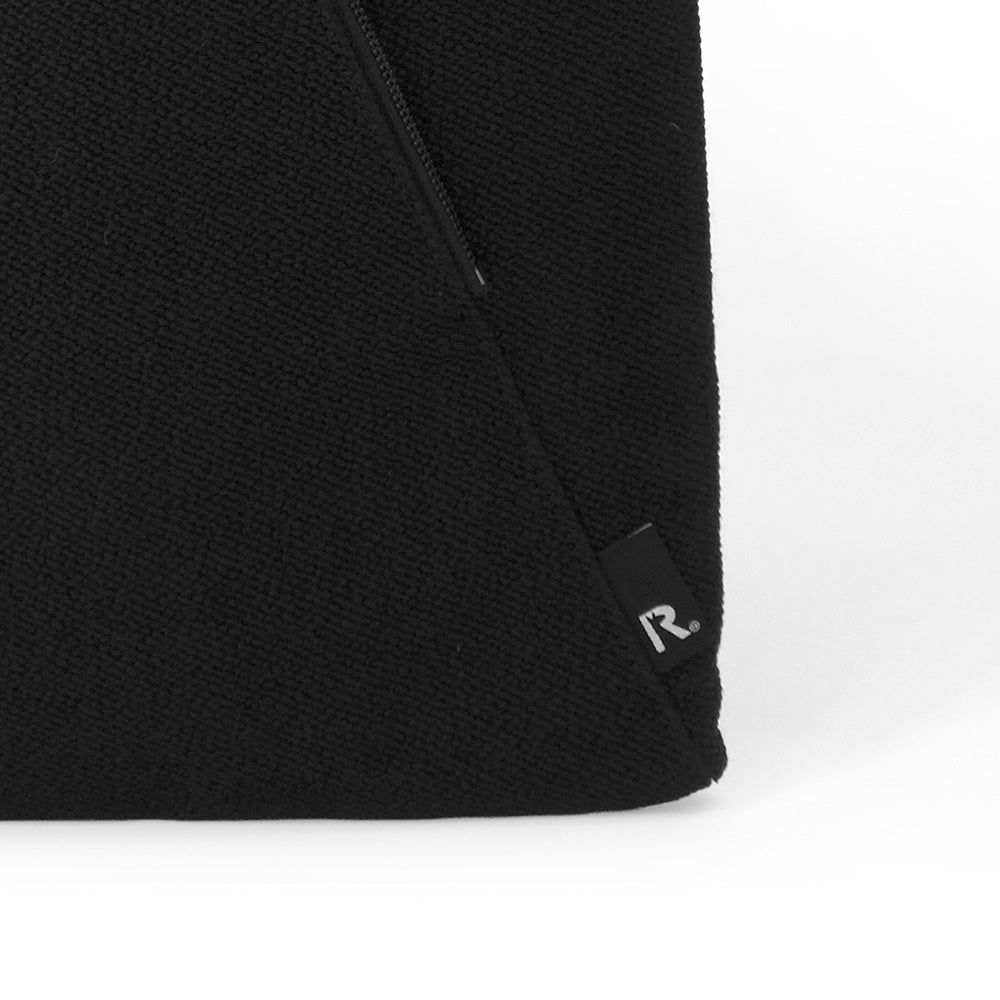 Textile by kvadrat / Round Black / 855403