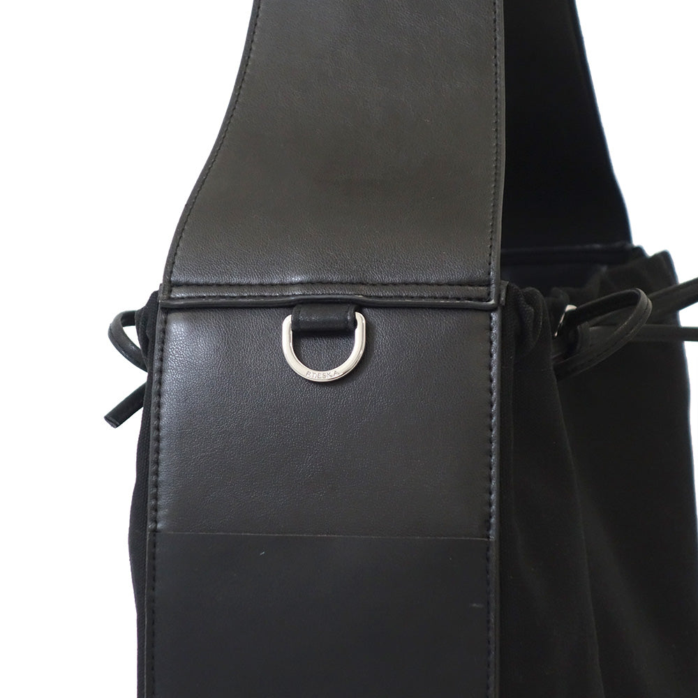RT；ESKA / Shape Tote - Circle / Black