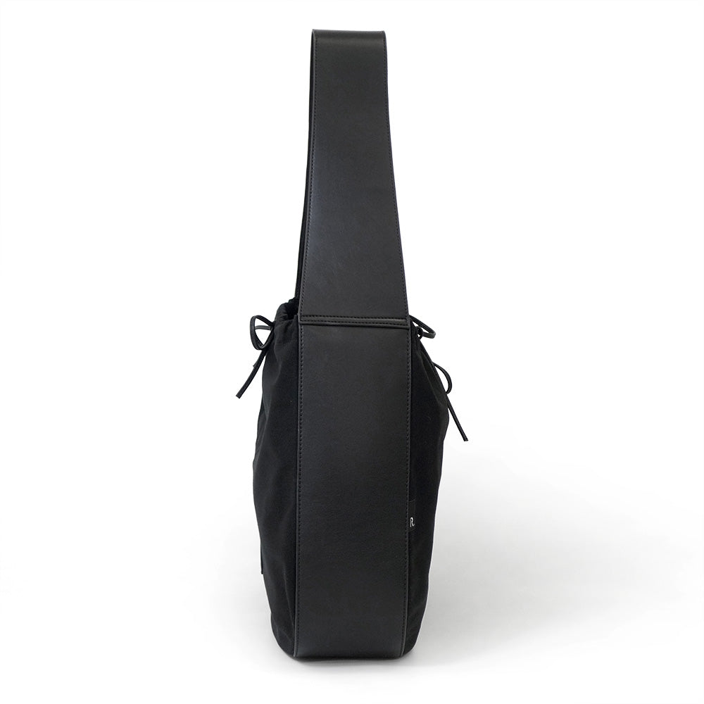 RT；ESKA / Shape Tote - Circle / Black