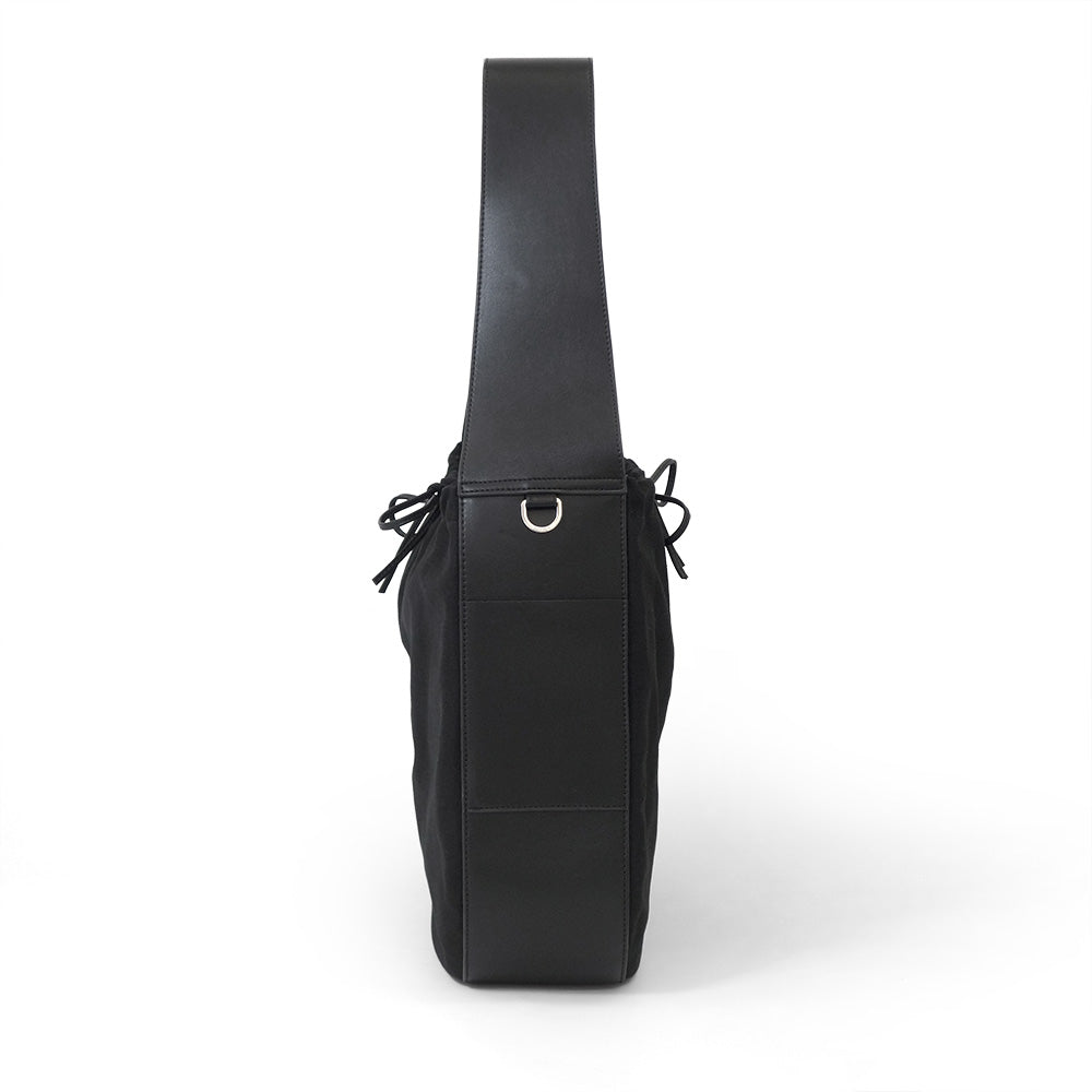 RT；ESKA / Shape Tote - Circle / Black