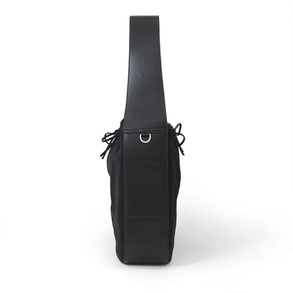 RT；ESKA / Shape Tote - Circle / Black