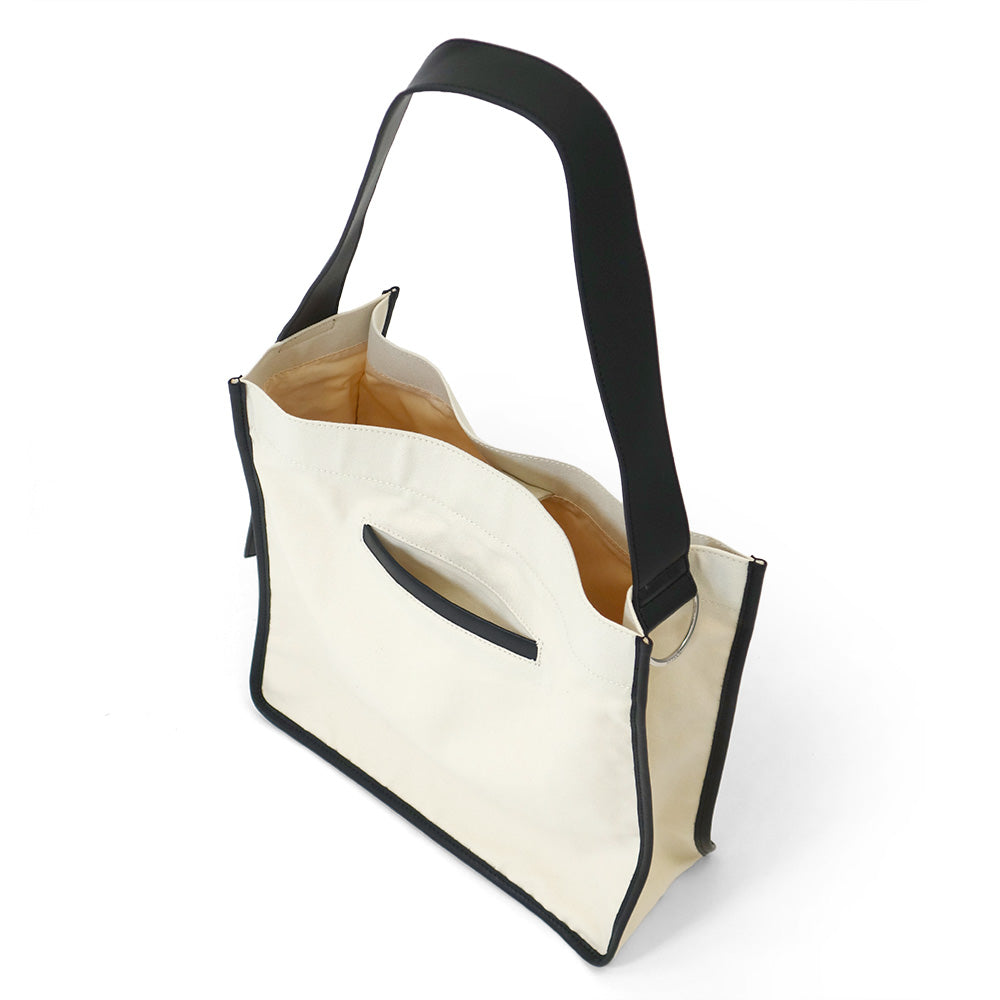 RT；ESKA / Shape Tote - Square / ivory