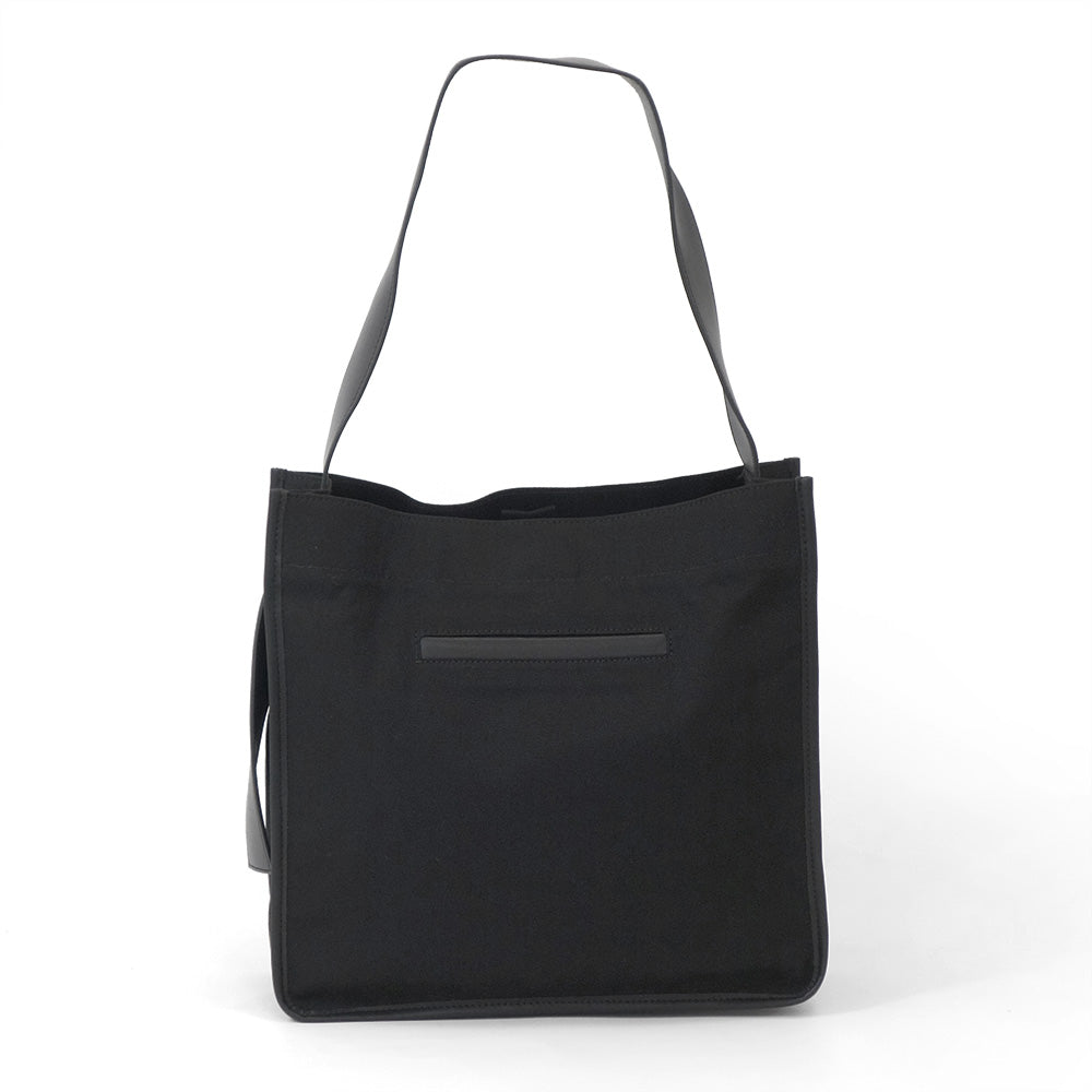 RT；ESKA / Shape Tote - Square / Black