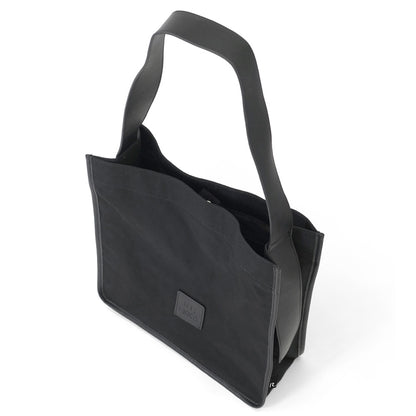 RT；ESKA / Shape Tote - Square / Black