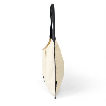 RT；ESKA / Shape Tote - Triangle / ivory